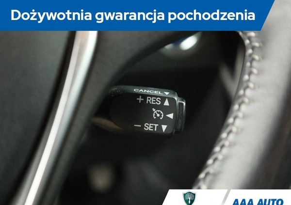 Toyota Auris cena 55000 przebieg: 105564, rok produkcji 2015 z Pułtusk małe 277